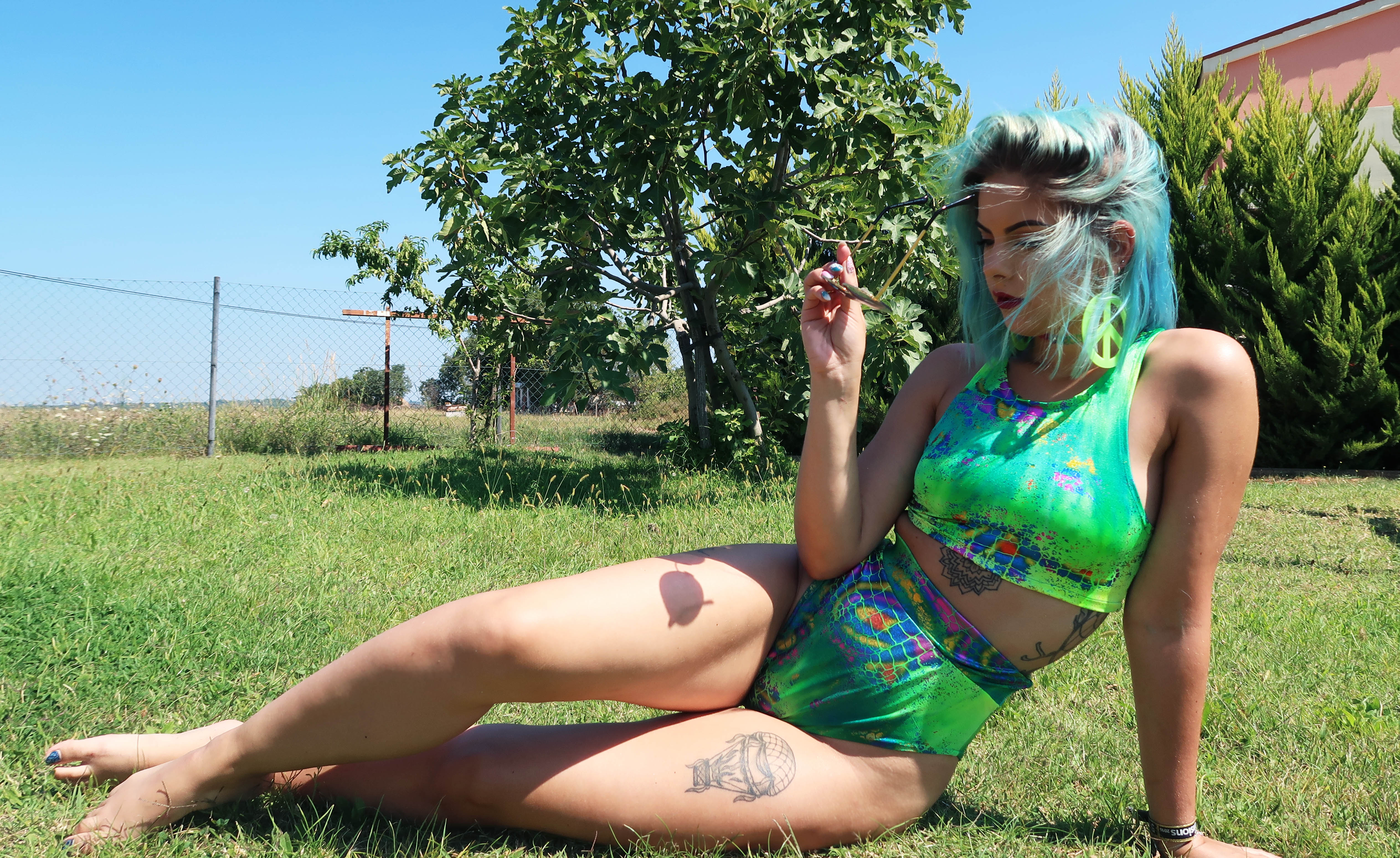 sophie hannah richardson wearing a metallic swimsuit