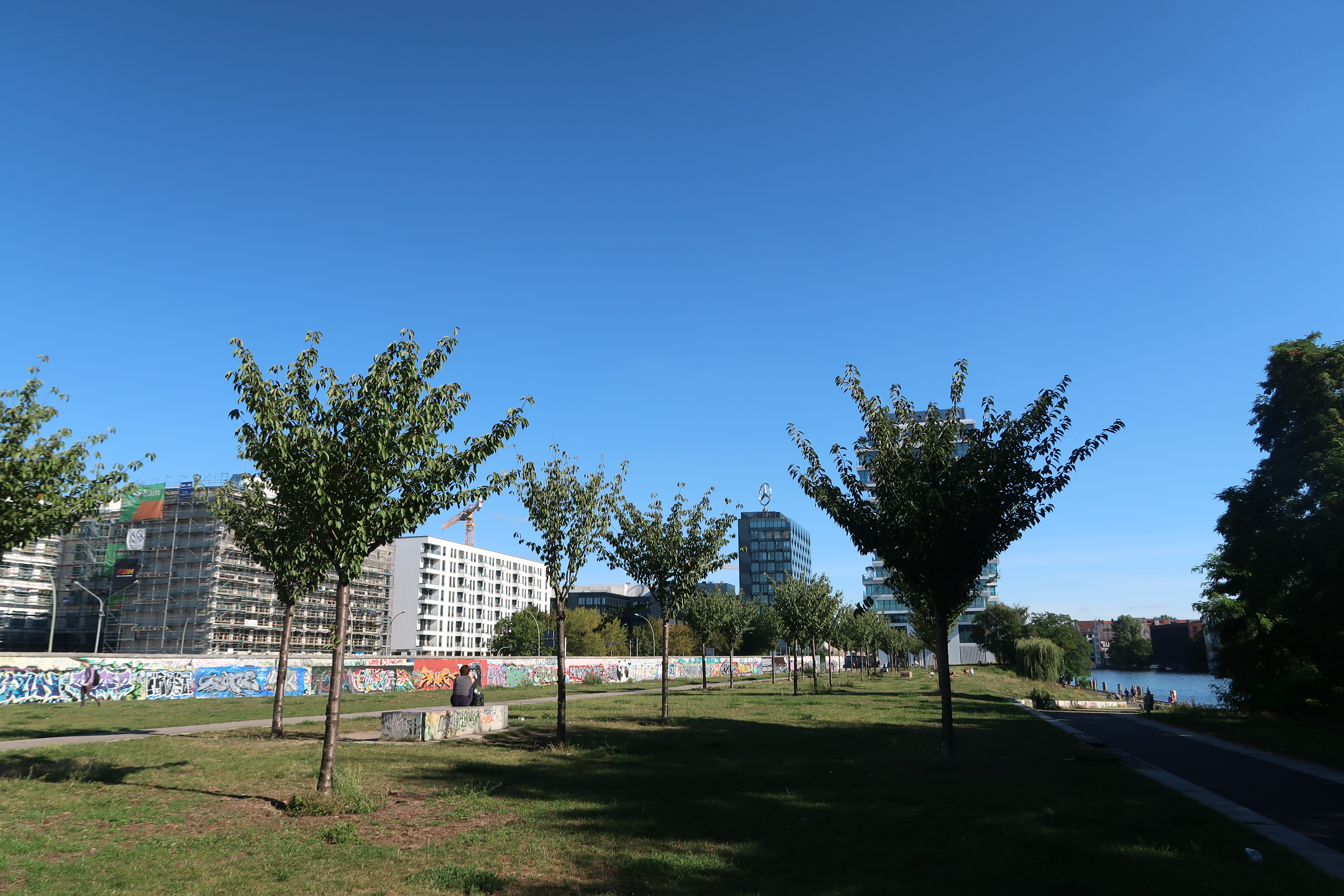 Sophie hannah richardson in berlin