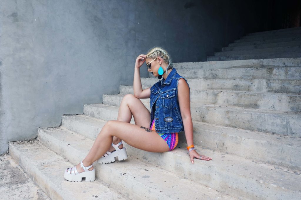 Sophie Hannah Richardson wearing a neon bikini