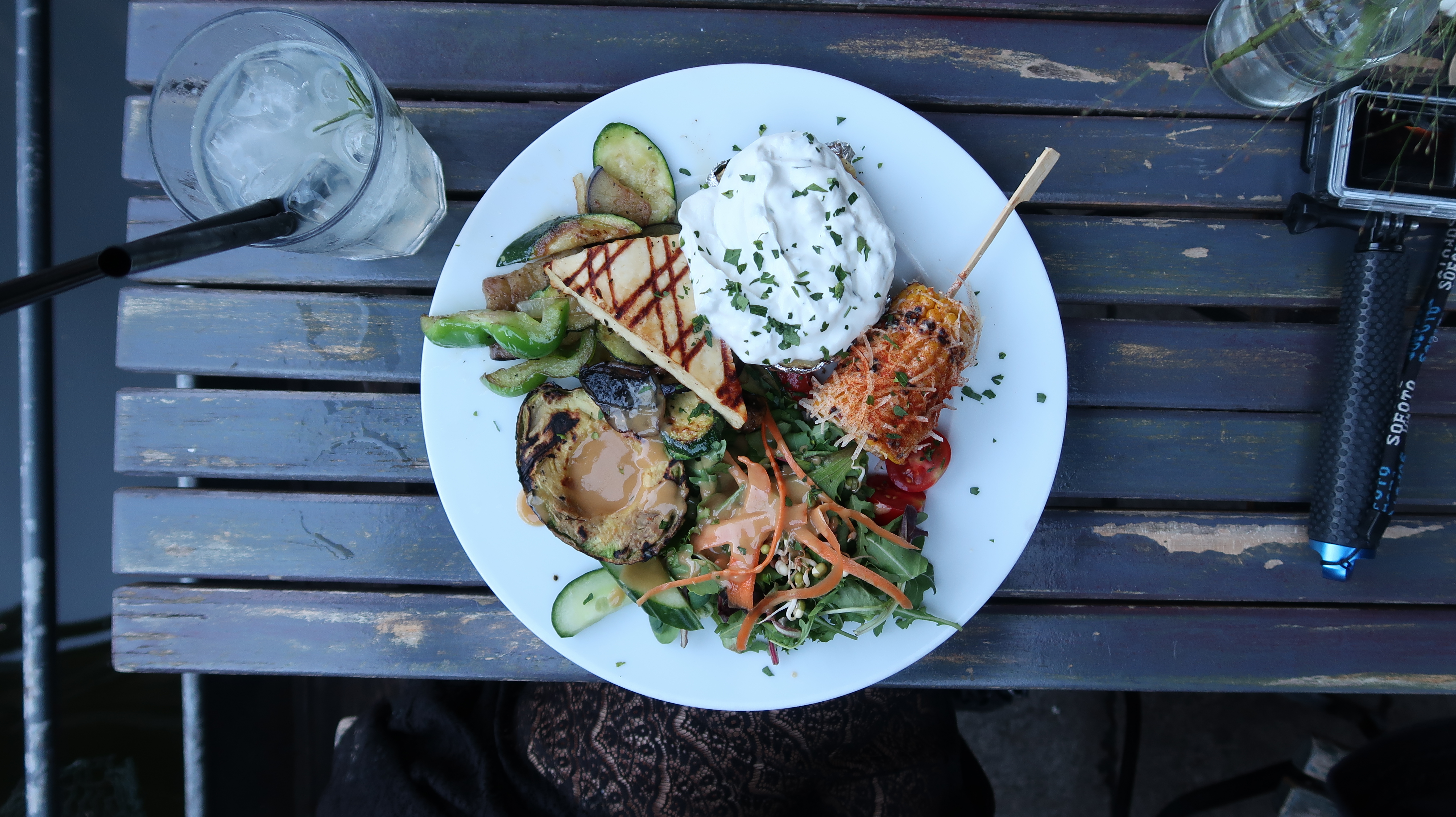 freischwimmer haloumi