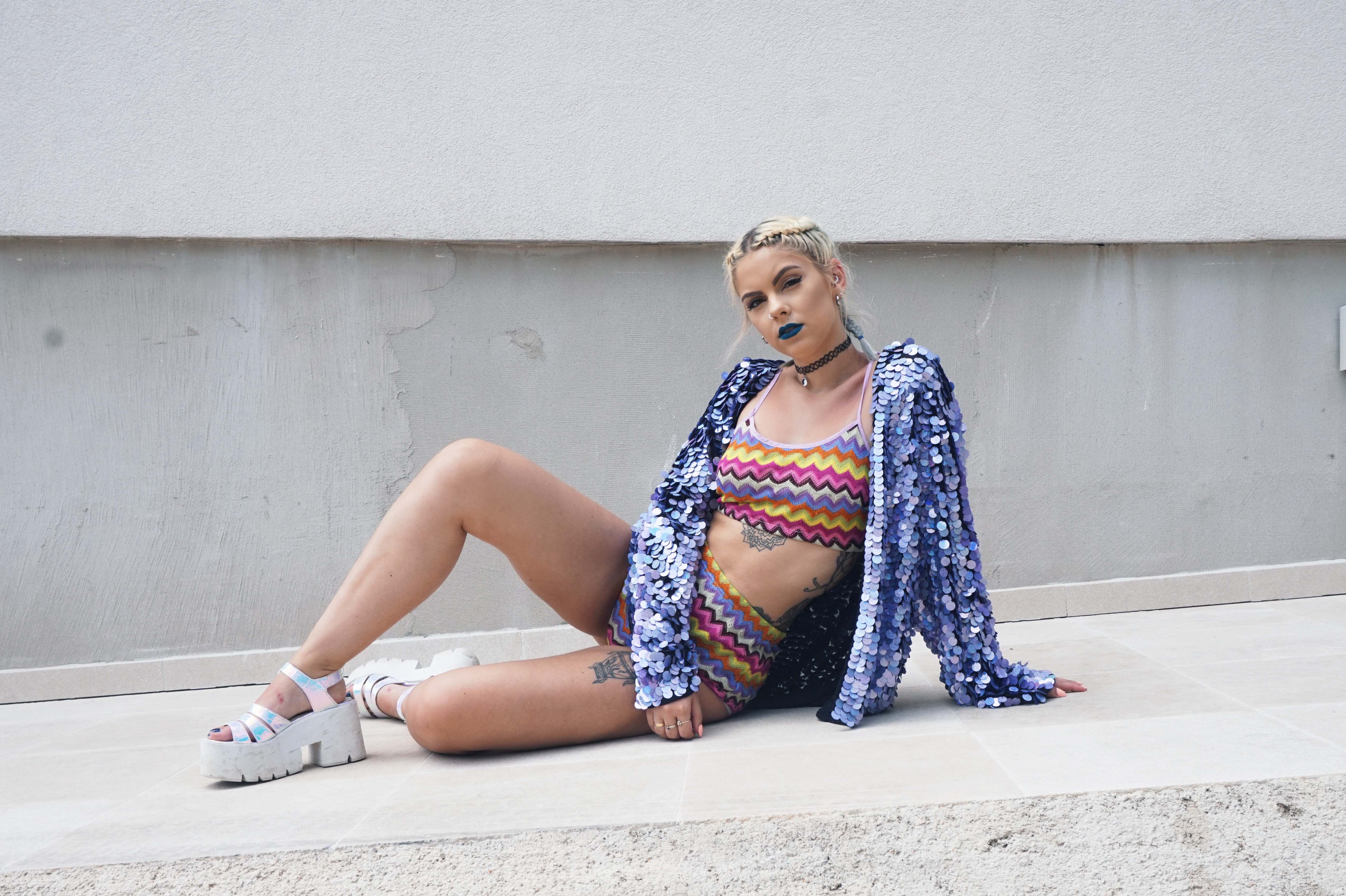 Sophie hannah richardson in croatia wearing a prettylittlething.com coord