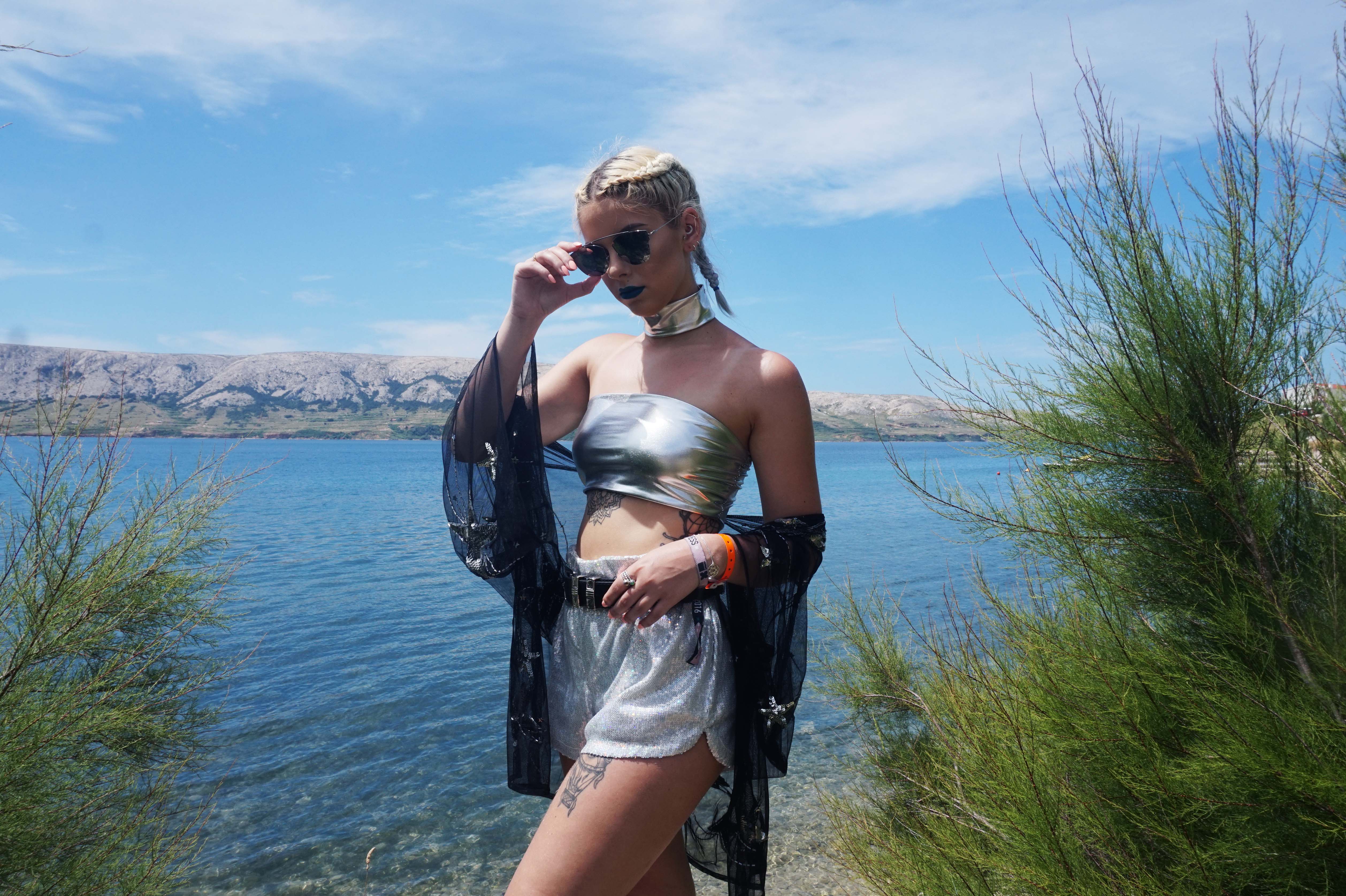 sophie hannah richardson wearing all silver by the sea