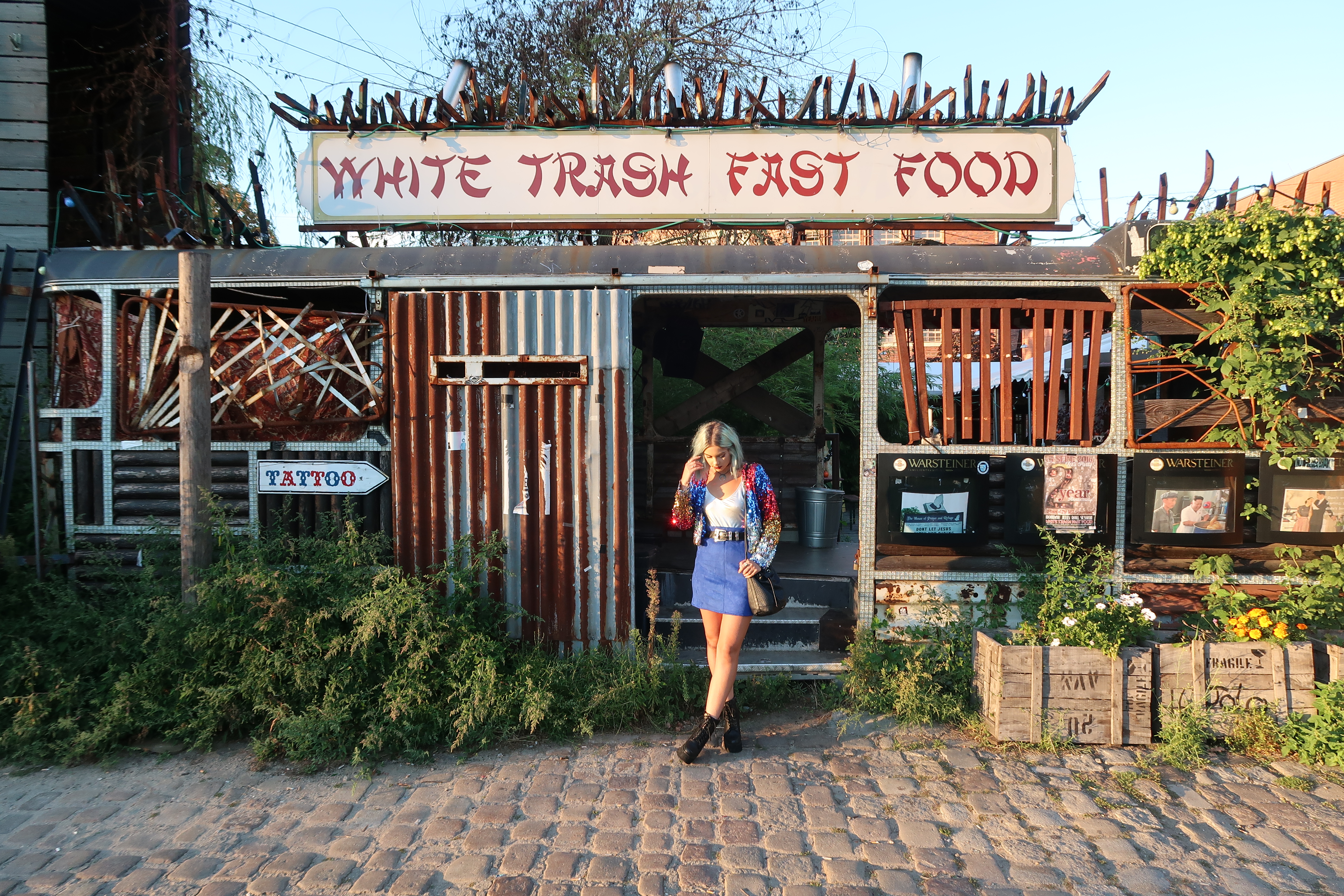 white trash fast food restaurant in berlin