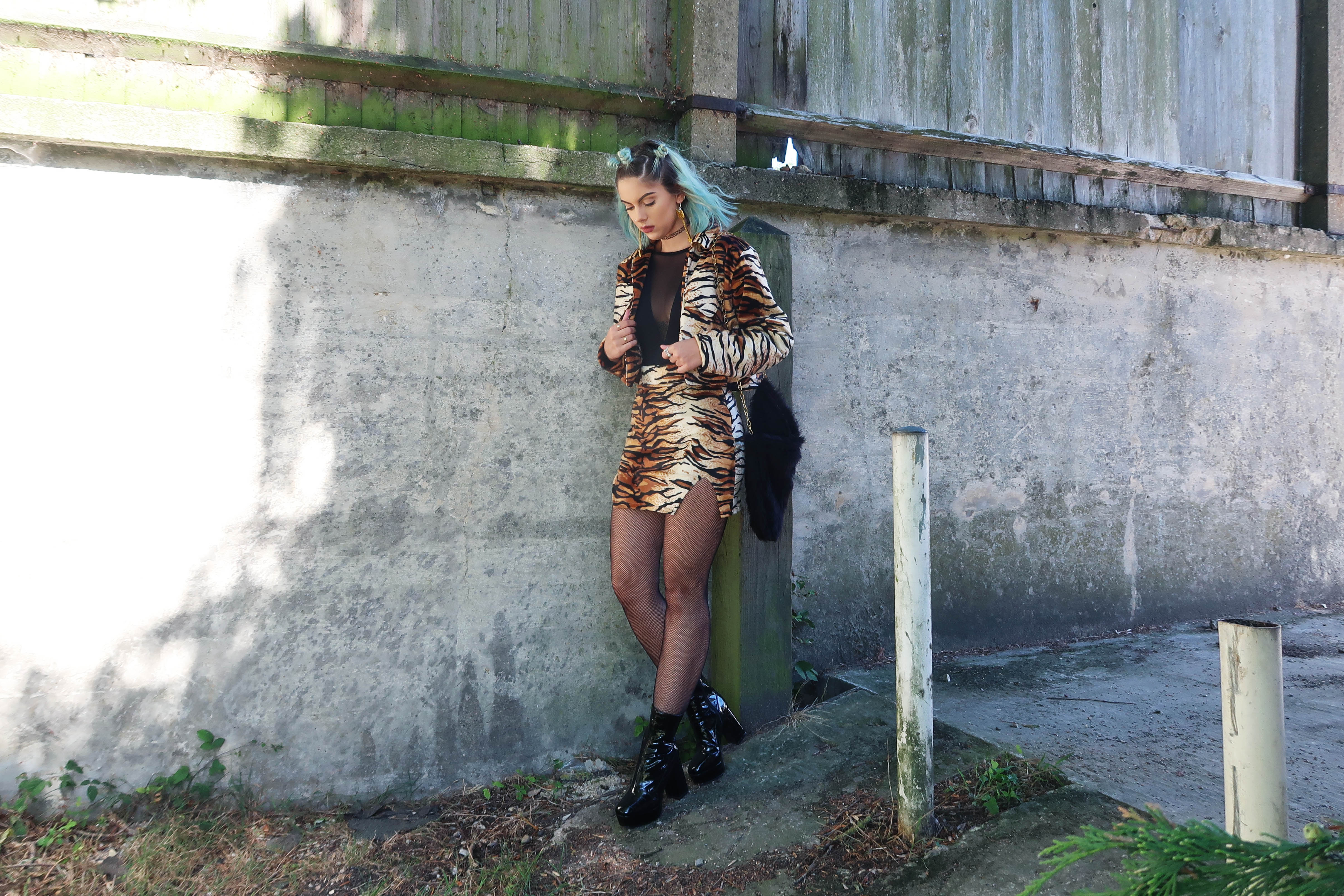 sophie hannah richardson wearing a coord from isolated heroes