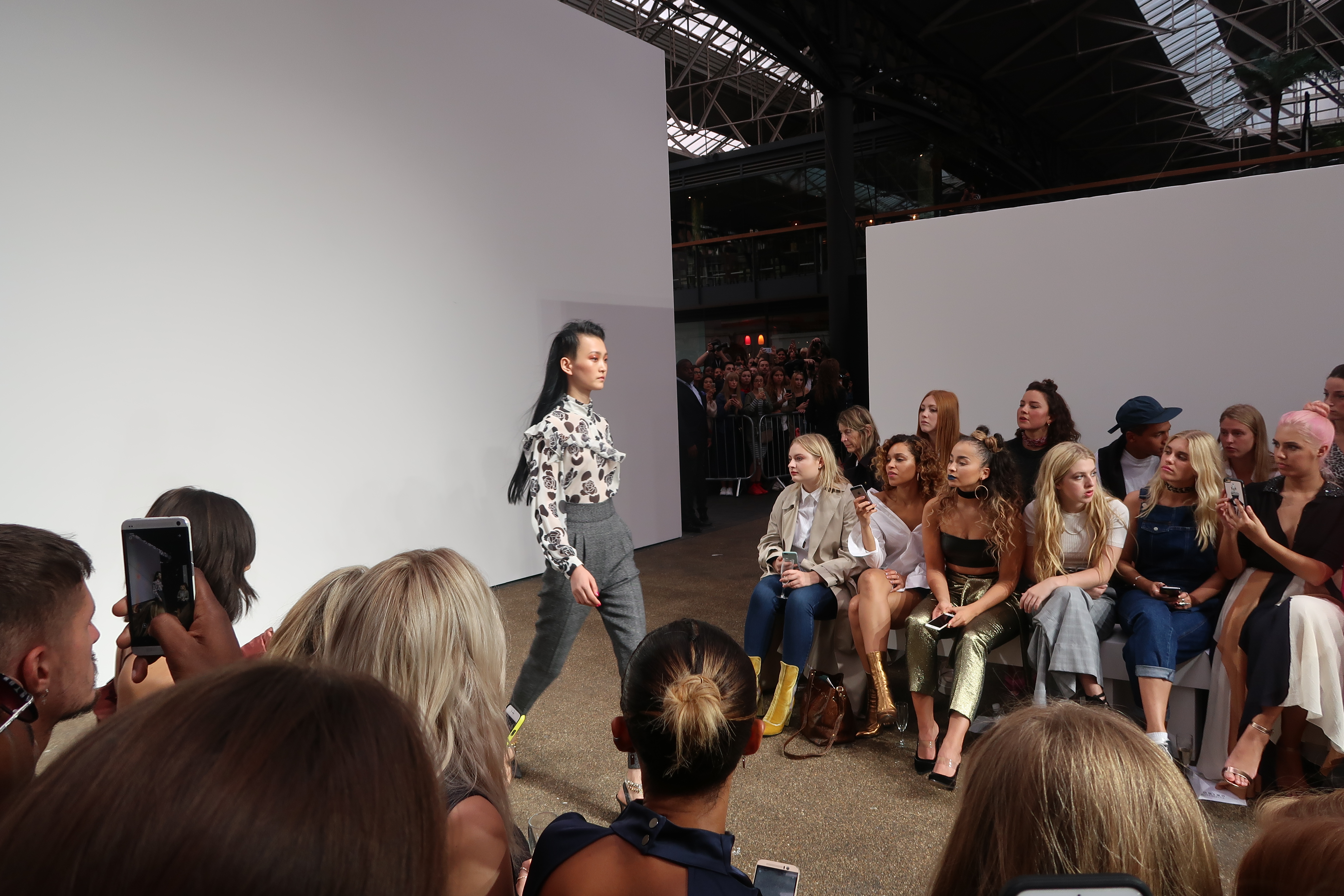 sophie hannah richardson at london fashion week 2016