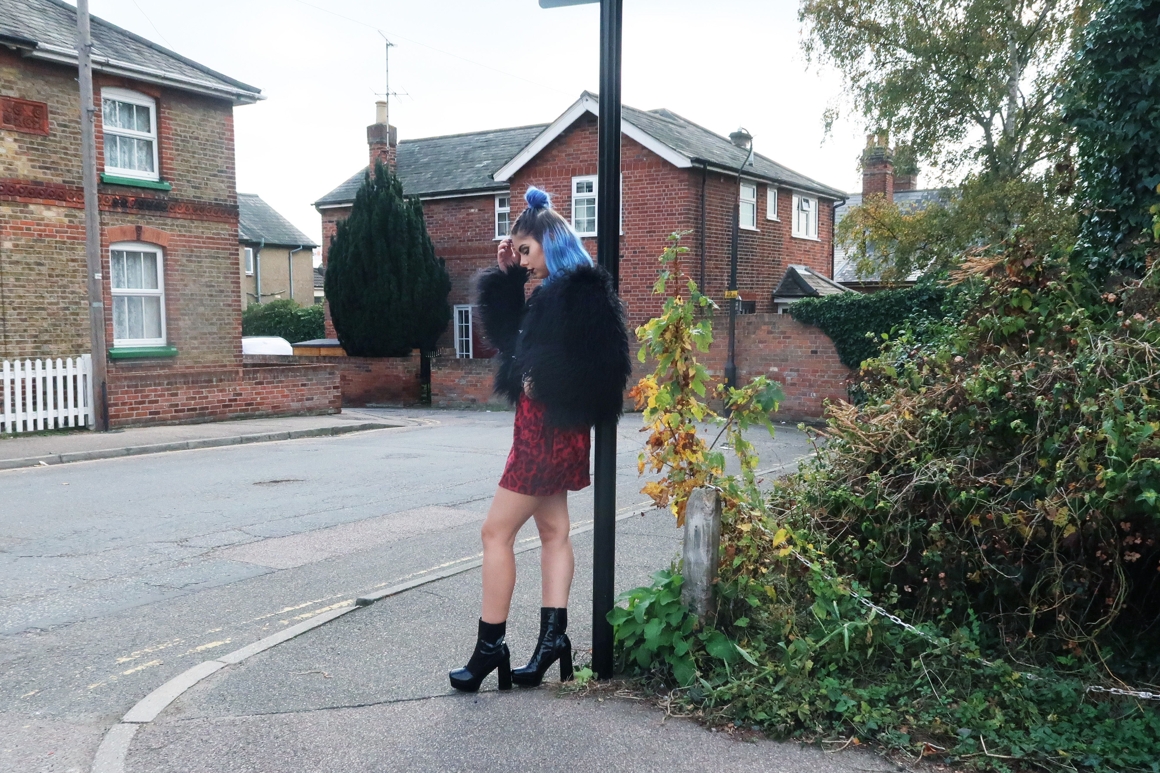 sophie hannah richardson wearing the Aw16 trend cat print