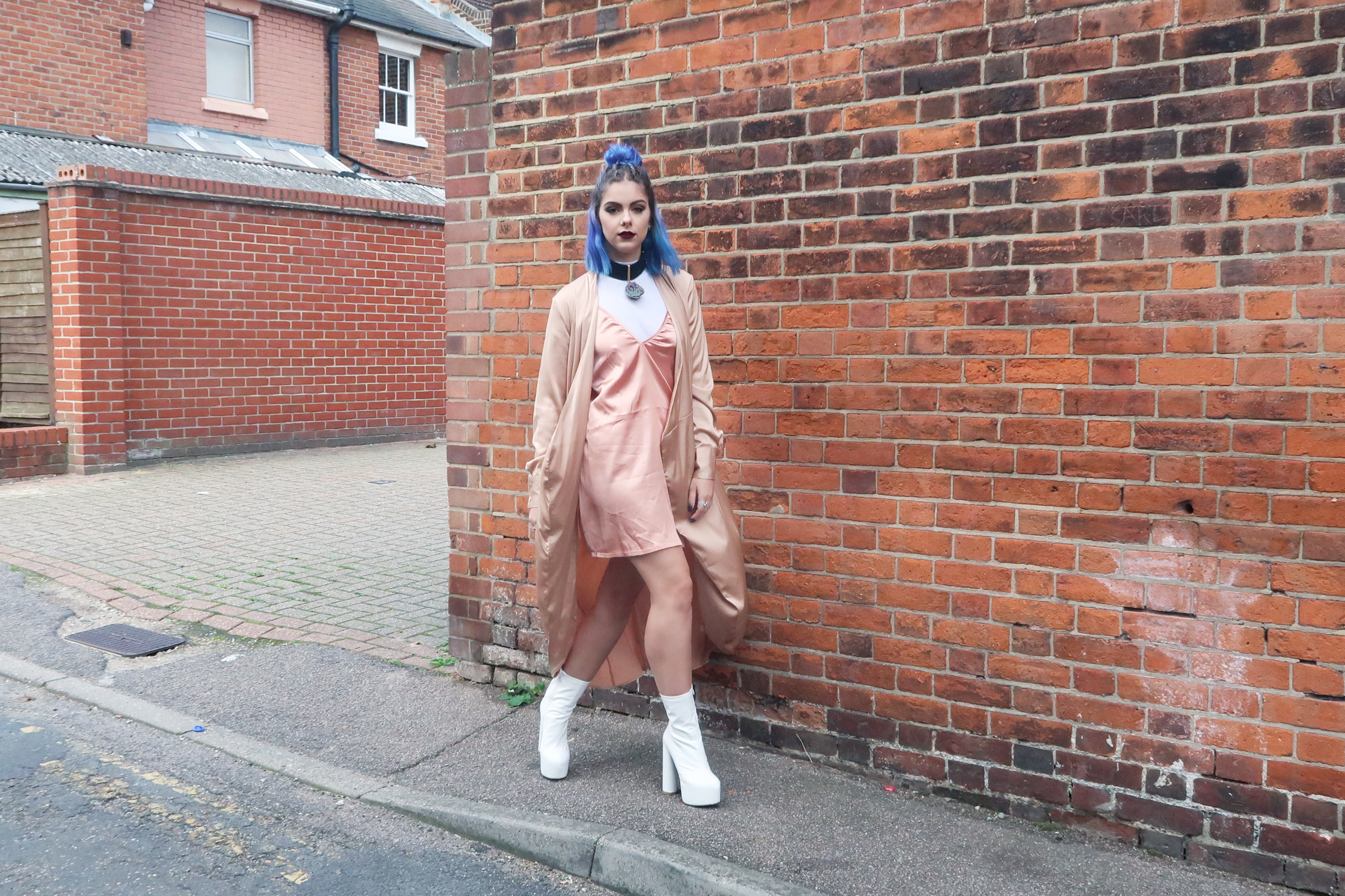 sophie hannah richardson wearing prettylittlething