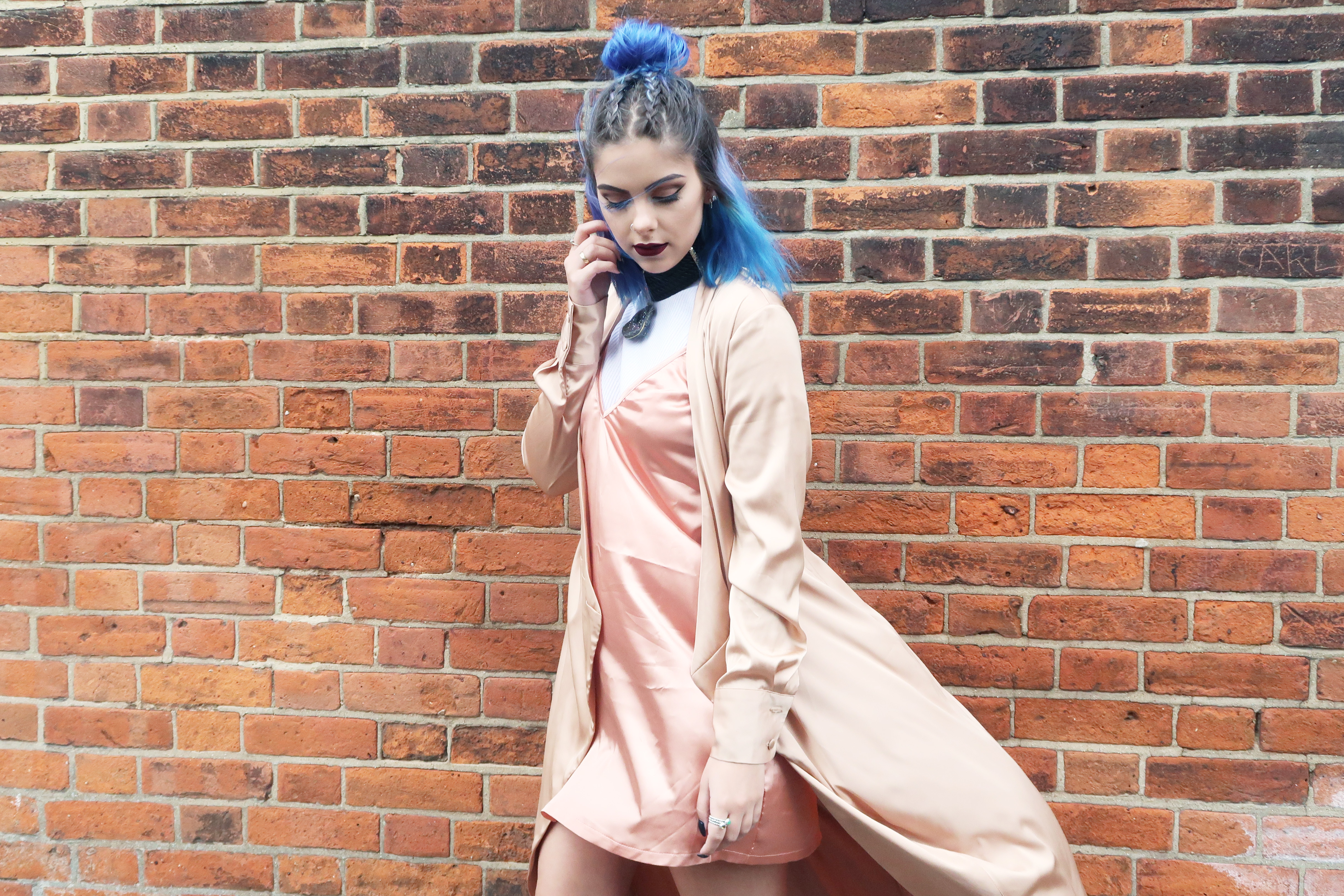 sophie hannah richardson wearing prettylittlething