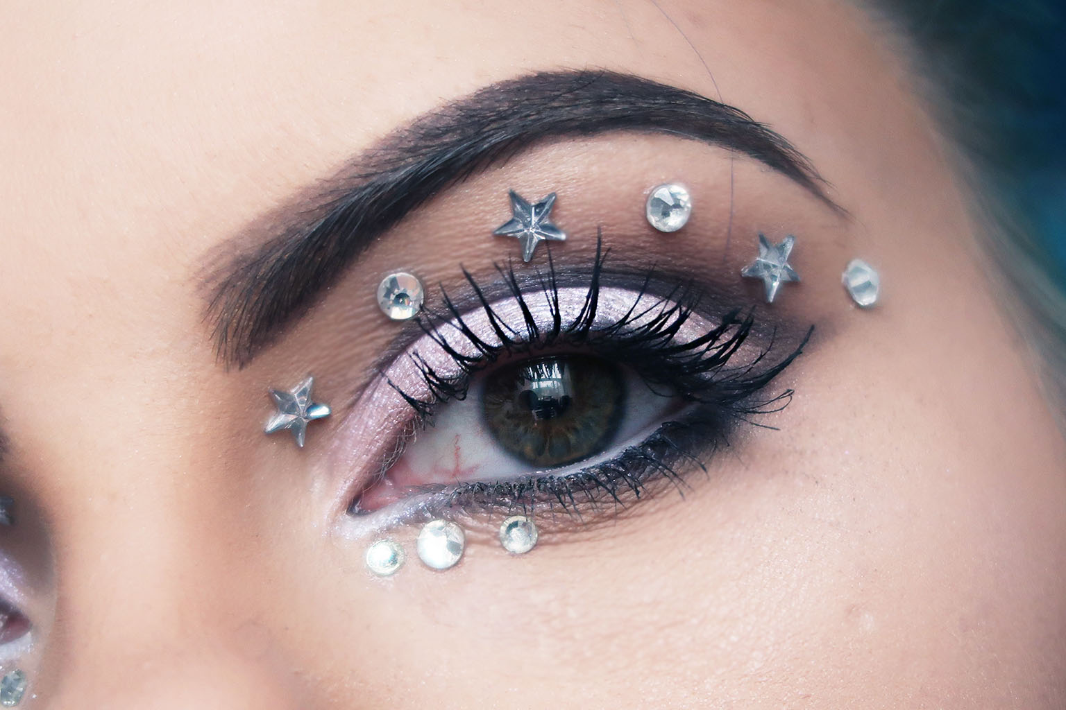 sophie hannah richardson face gems party makeup