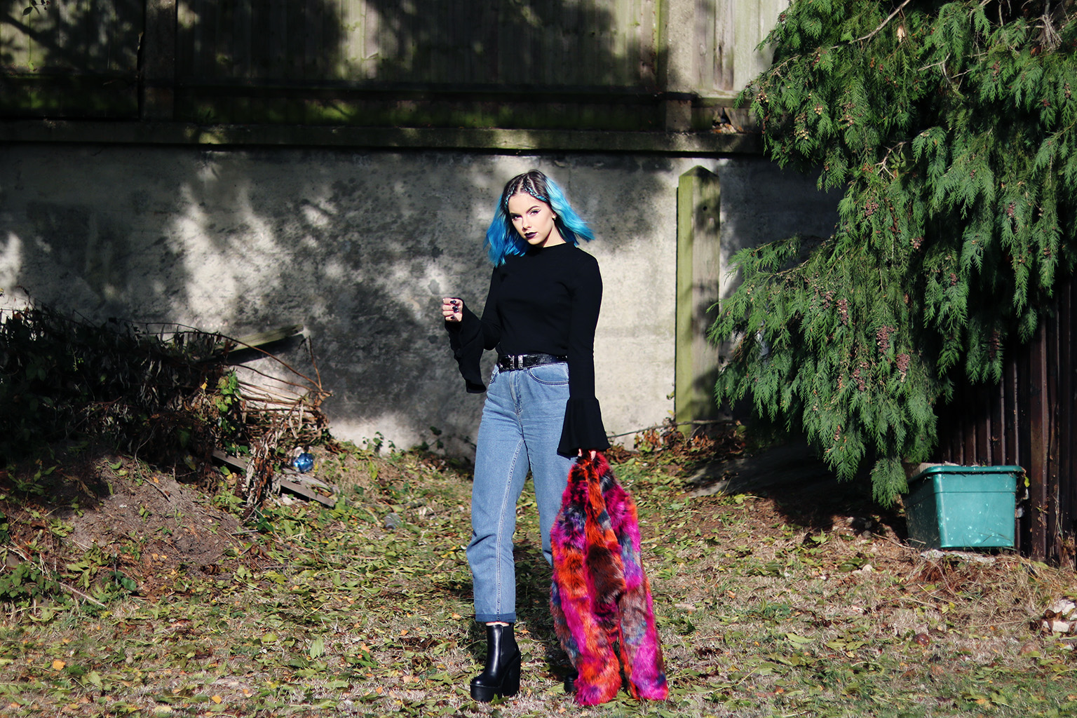 sophie hannah richardson wearing boohoo