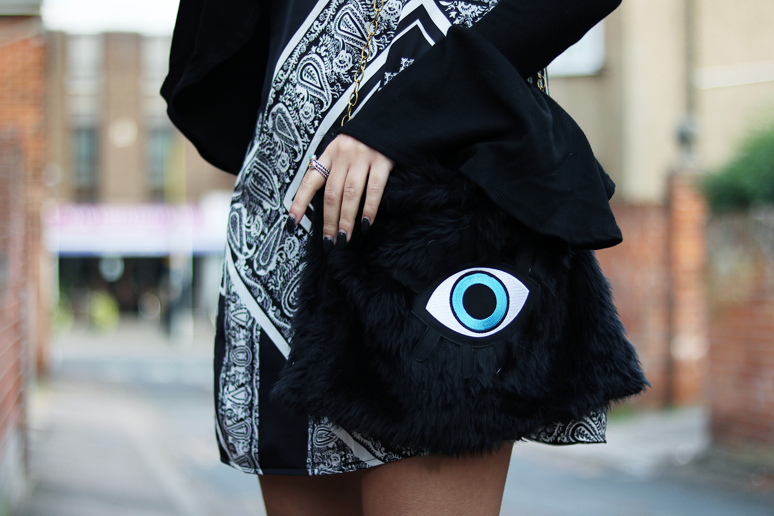 sophie hannah richardson wearing a fluffy black bag