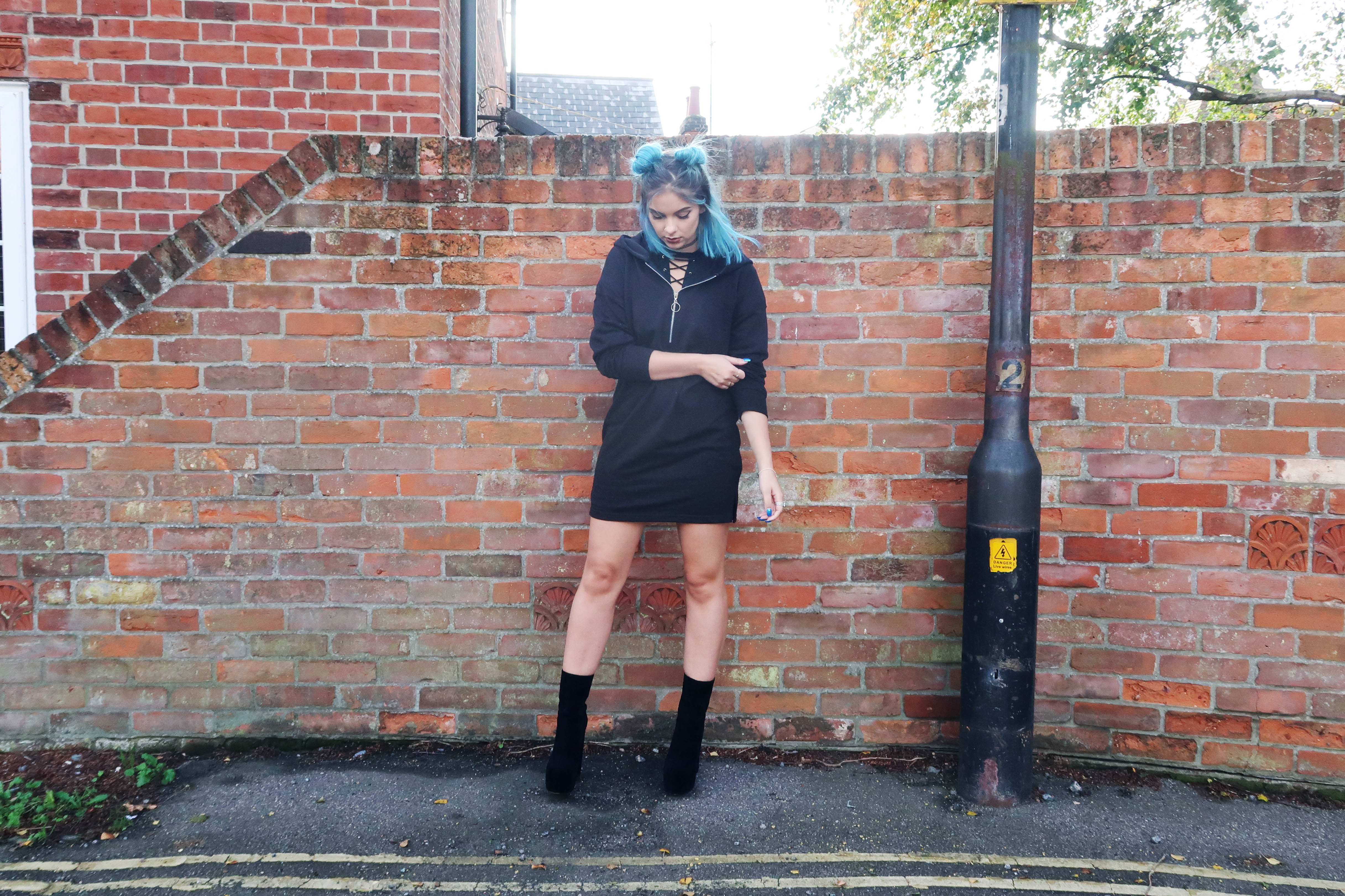 sophie hannah richardson wearing missguided