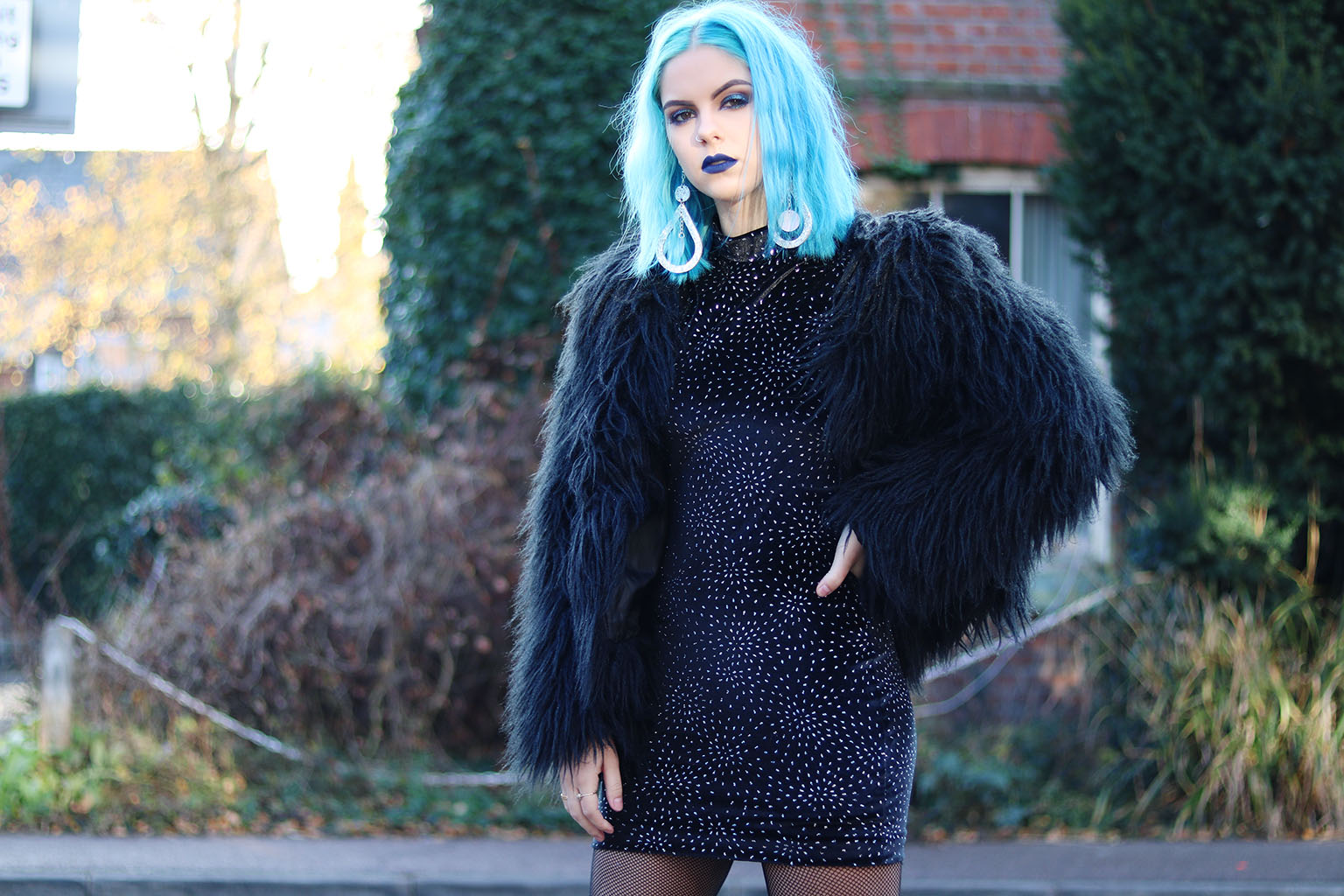 sophie hannah richardson wearing metallic boohoo party dress