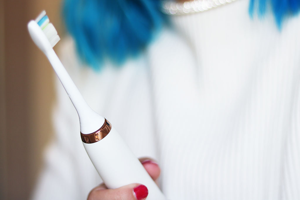 philips sonicare diamondclean rose gold