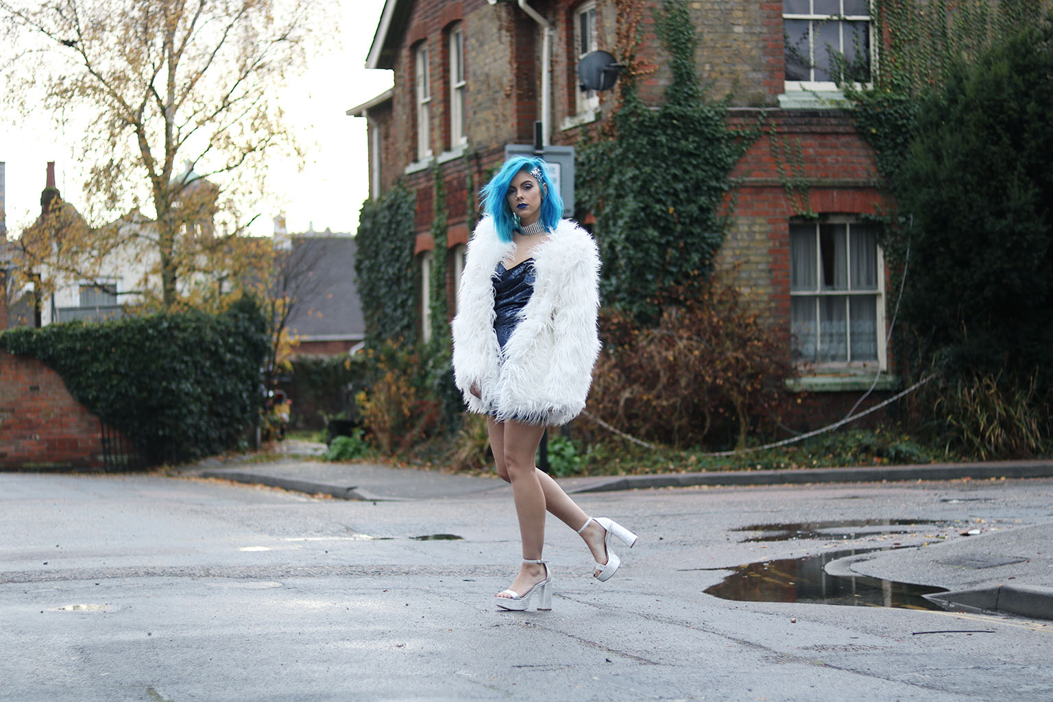 sophie hannah richardson wearing missguided