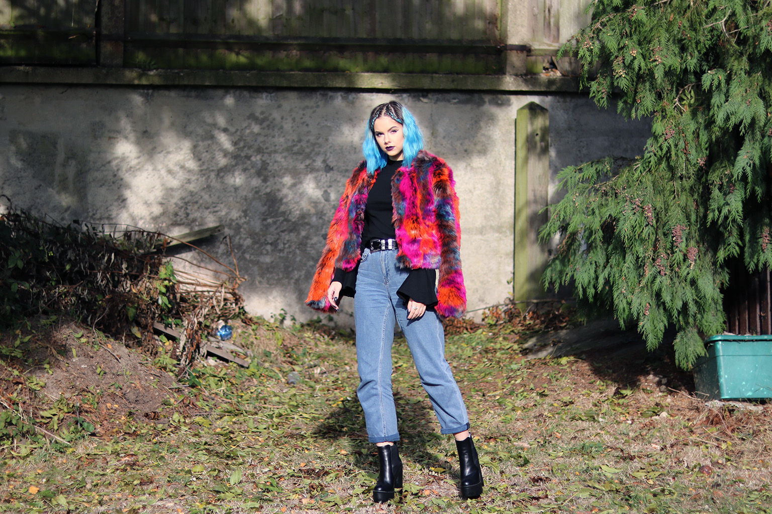 sophie hannah richardson wearing prettylittlething sofia richie