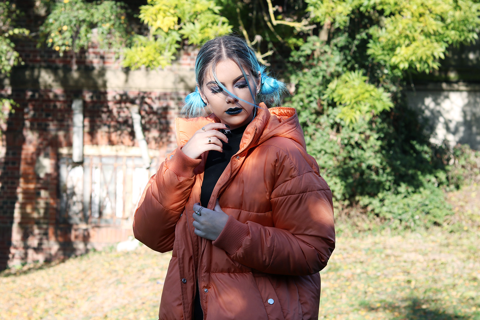 sophie hannah richardson wearing a winter puffa jacket