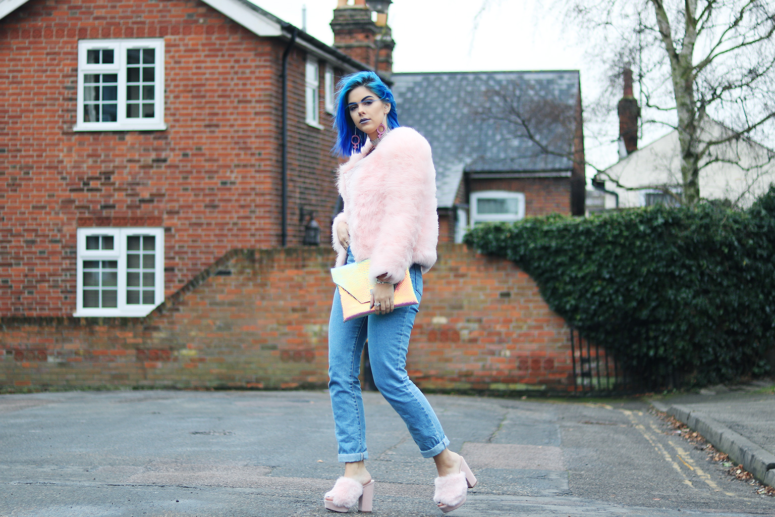 sophie hannah richardson talking music