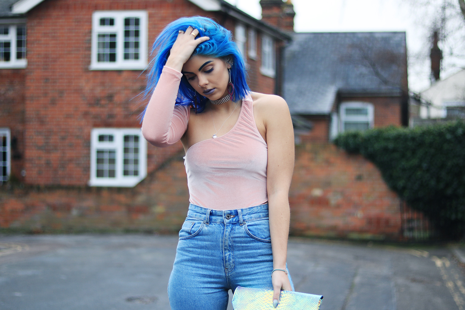 sophie hannah richardson wearing pink