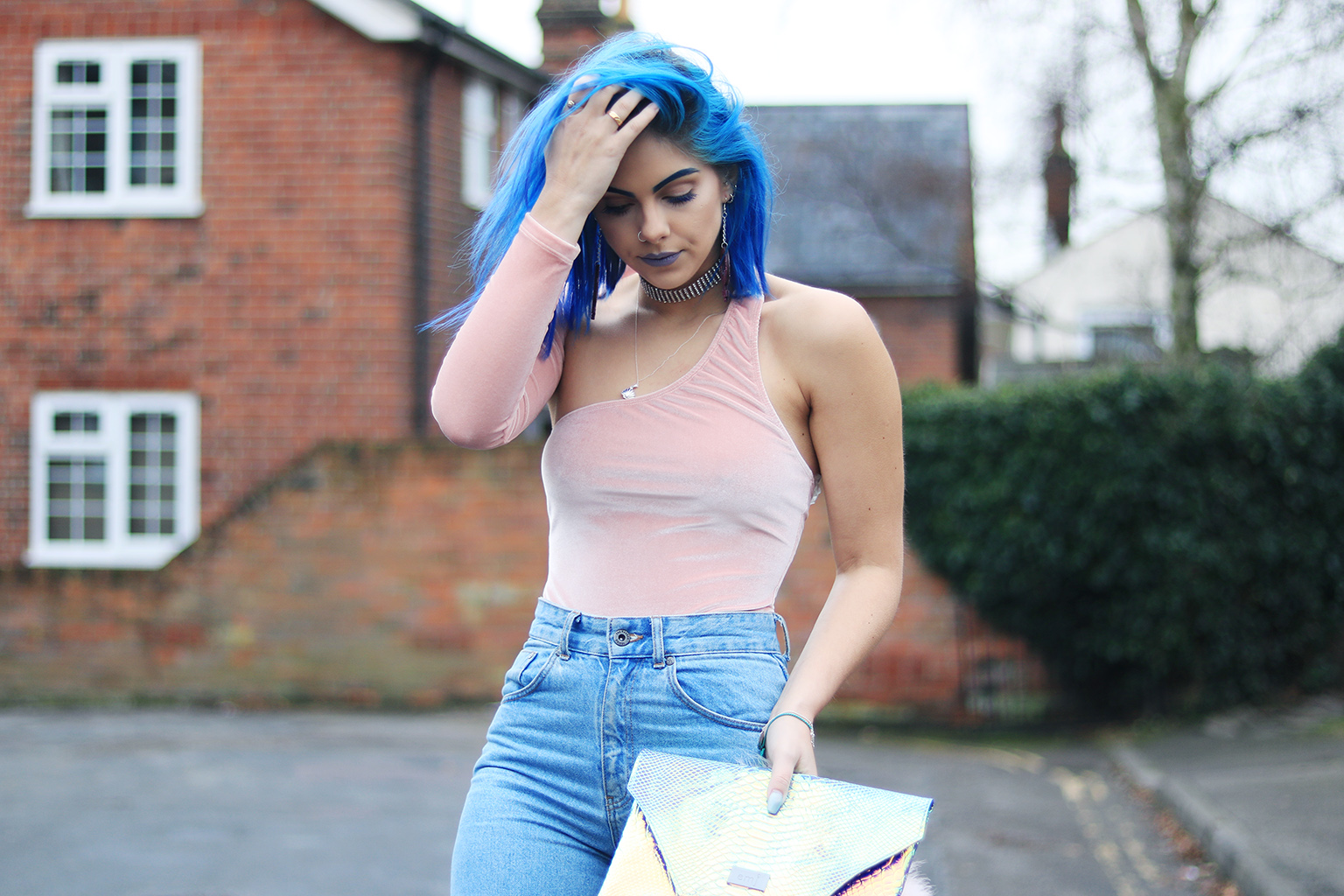 sophie hannah richardson wearing pink