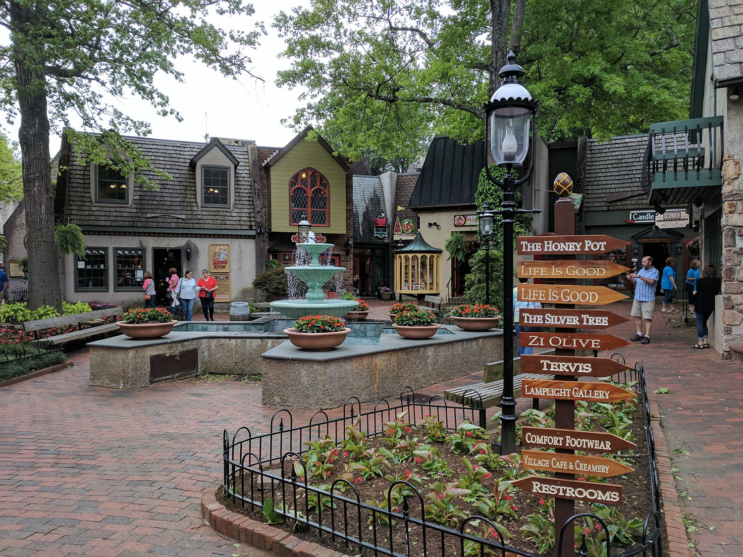 smoky mountains gatlinburg