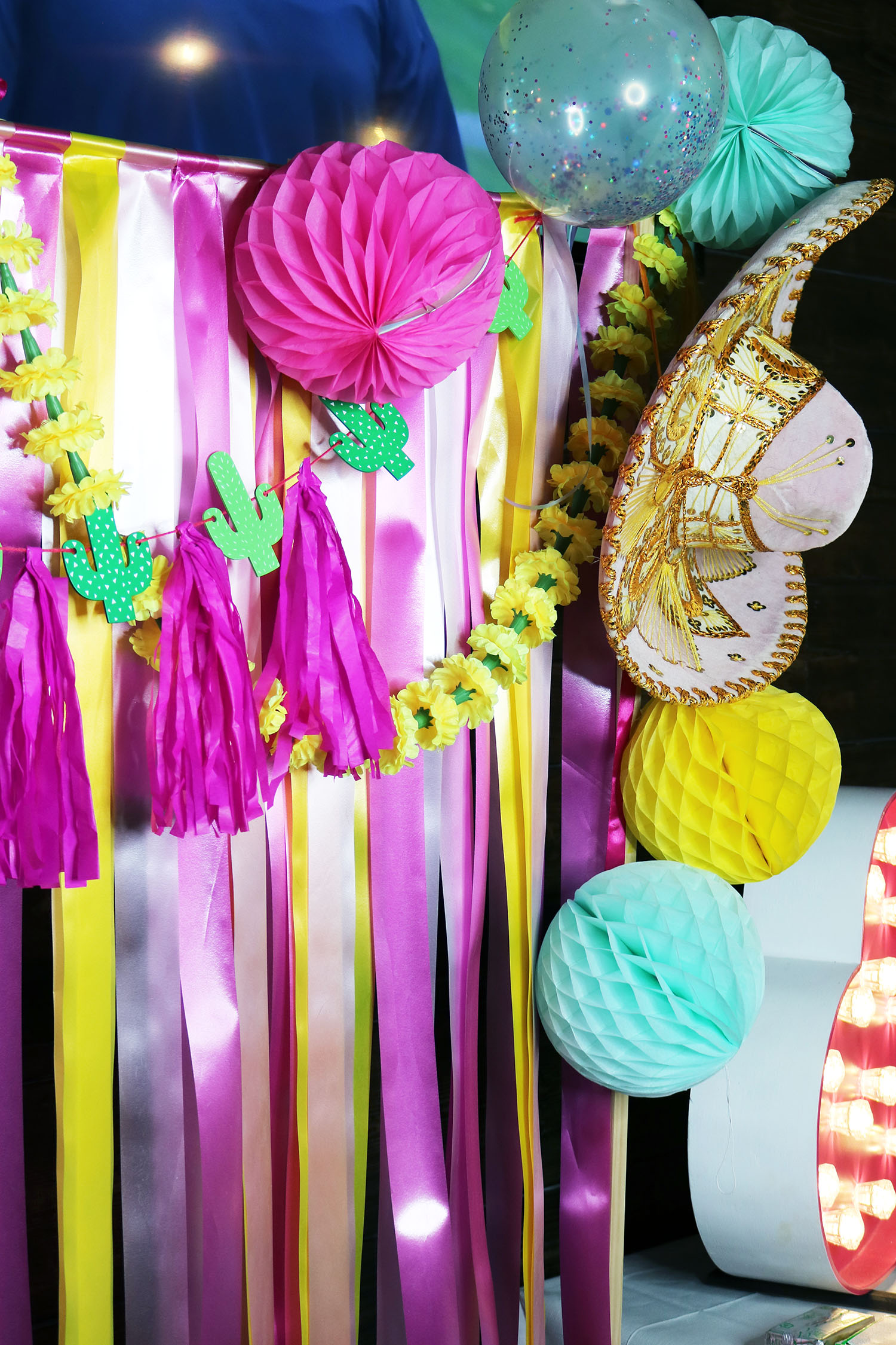 party diy photobooth backdrop