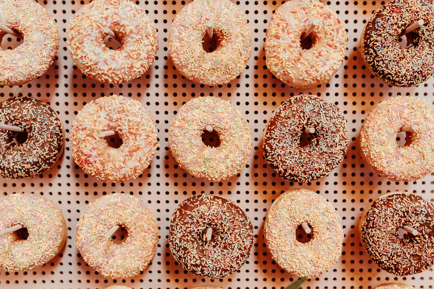 doughnut wall
