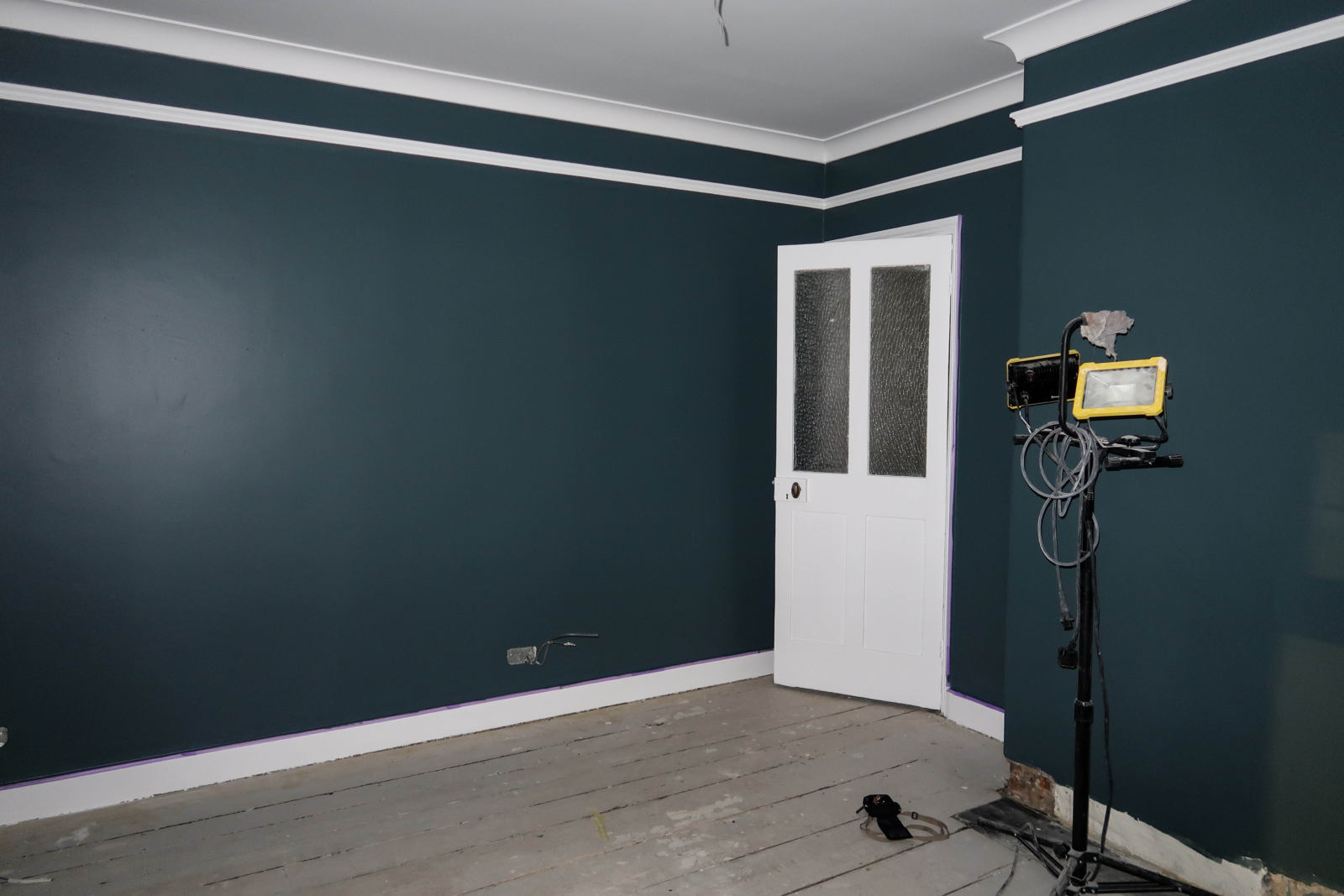 farrow and ball inchrya blue wall paint