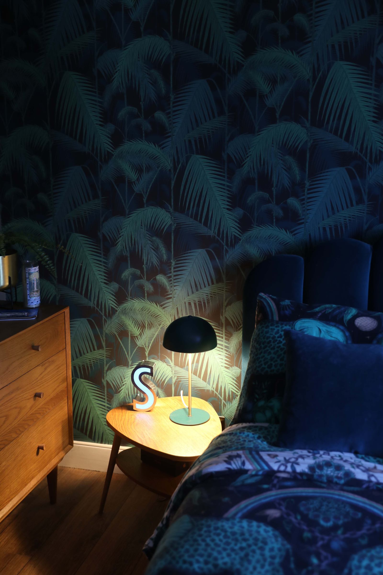 bedside table bedroom decor