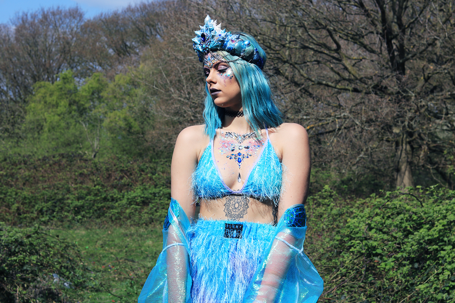 sophie hannah richardson festival outfit ideas