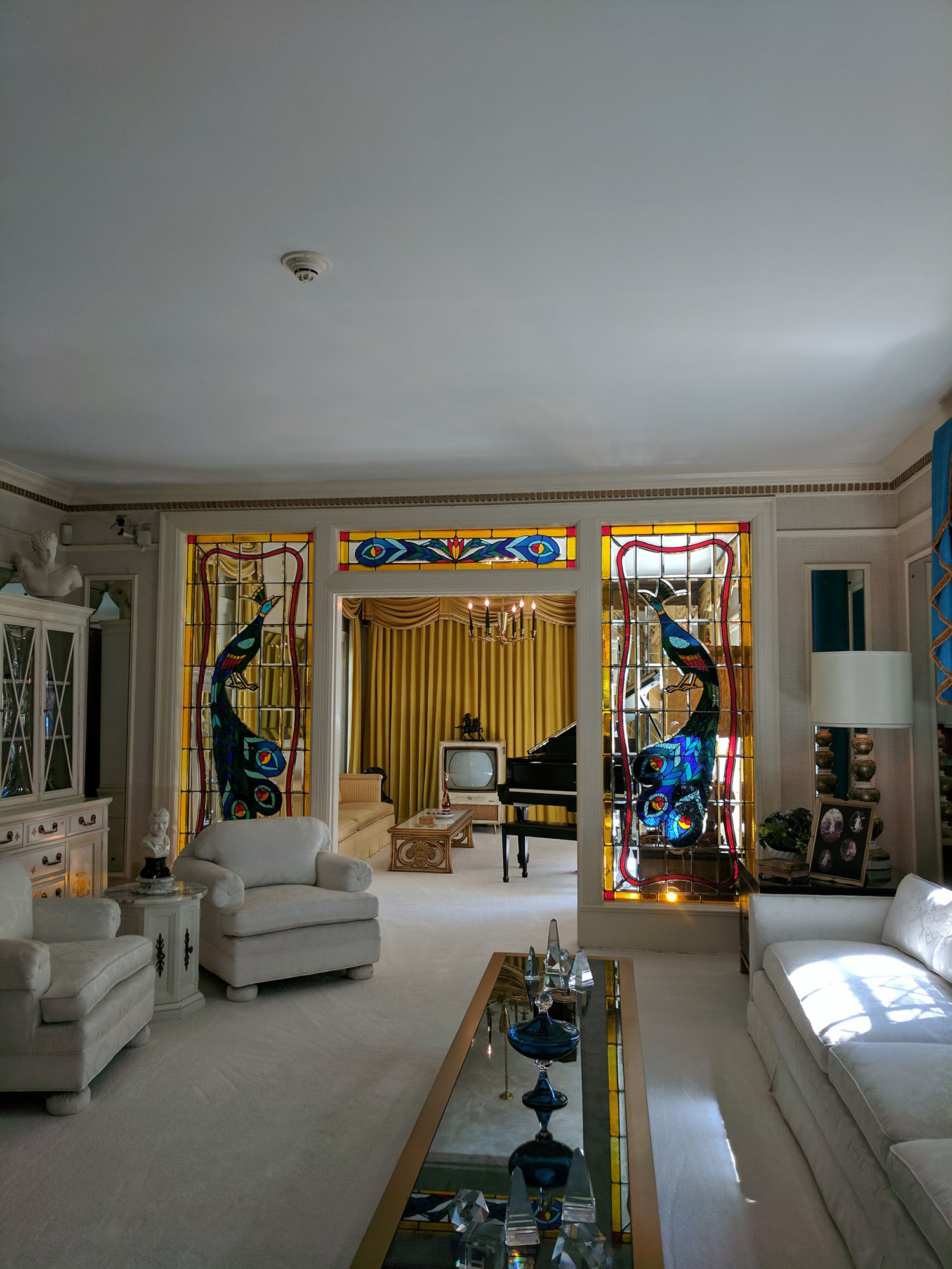 elvis presley graceland memphis