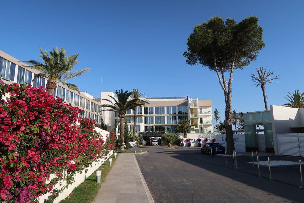 being by sanctuary spa